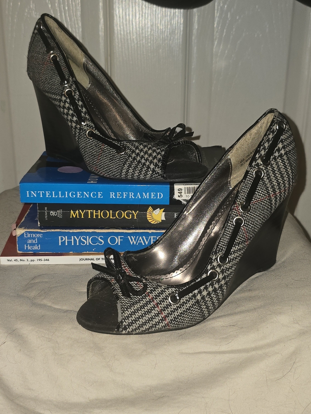 Anne Michelle Houndstooth Plaid Peep Toe Wedge Heels Lace Up Y2K